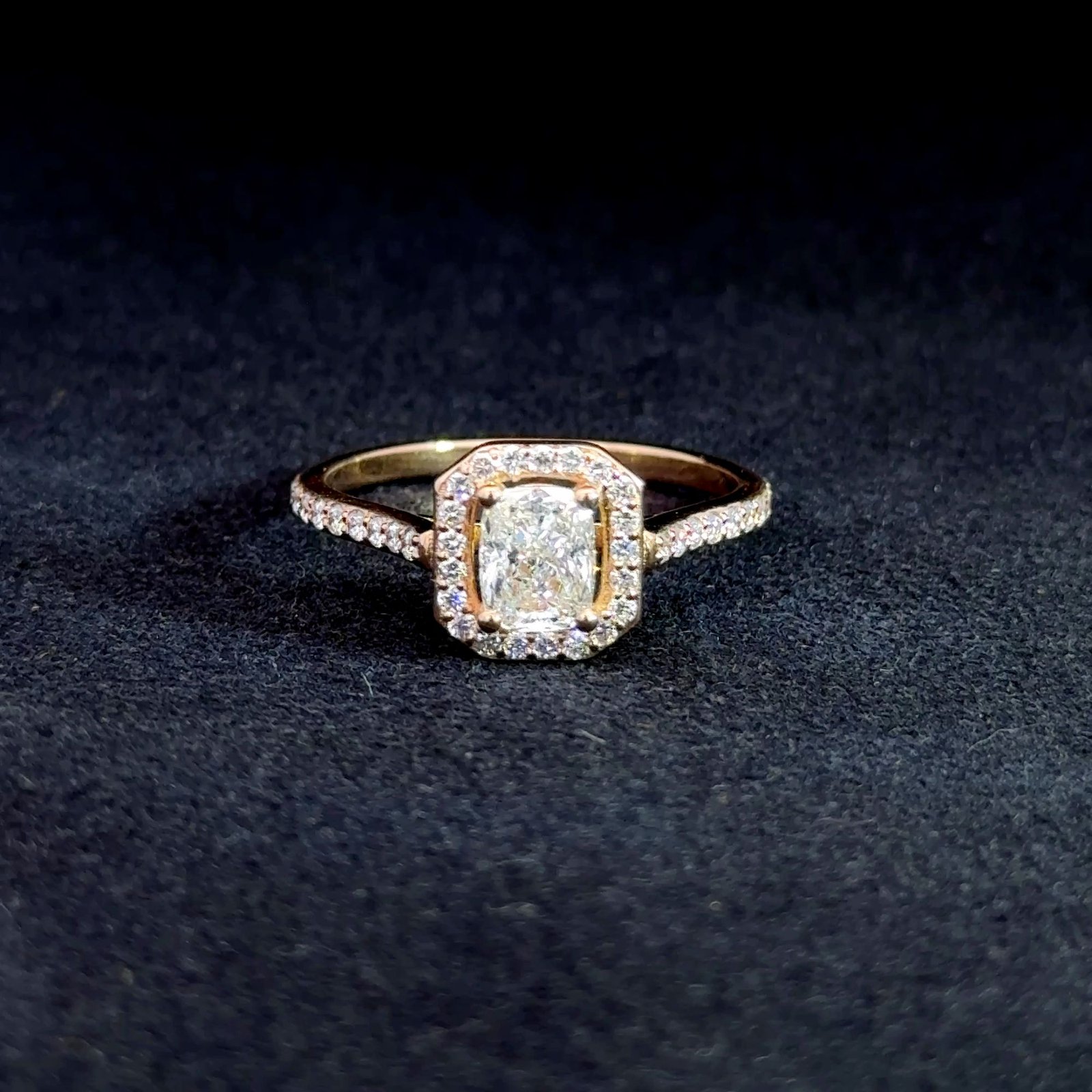 Anaïs — Bague de fiançailles